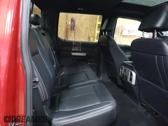 ✅ 2022 Ford F-250 XL • VIN: 1FT7W2BNXNED03489 • Lot: 84047814. Wystawiony na Copart z przebiegiem 50 899 mil. Bezpłatny archiwum sprzedaży aukcyjnych z USA i szczegółowy raport historii pojazdu na DreamBid. Zdjęcie 10.