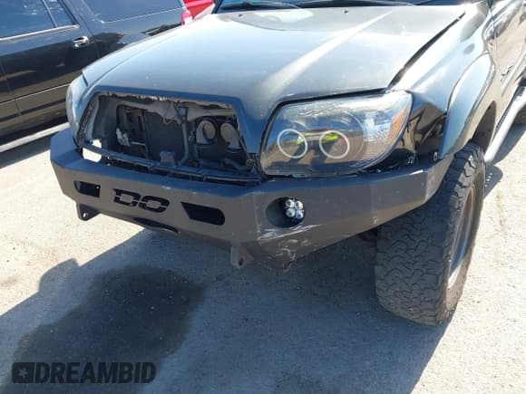✅ 2007 Toyota 4Runner Limited • VIN: JTEBT17R870067056 • Lot: 42685983. Listed on IAAI with 242,410 mi. Free auction sales archive from the USA and detailed vehicle history report at DreamBid. Image 6.