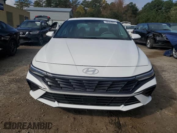 ✅ 2025 Hyundai Elantra SEL Convenience • VIN: KMHLS4DG3SU907760 • Lot: 91378125. Listed on Copart with 24,486 mi. Free auction sales archive from the USA and detailed vehicle history report at DreamBid. Image 5.