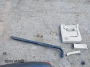 ✅ 2008 Chevrolet Silverado 2500HD 1LT • VIN: 1GCHK29KX8E163363 • Lot: 42540648. Wystawiony na IAAI z przebiegiem 242 555 mil. Bezpłatny archiwum sprzedaży aukcyjnych z USA i szczegółowy raport historii pojazdu na DreamBid. Zdjęcie 12.