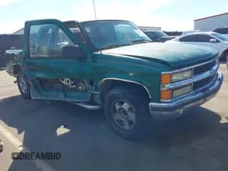 1999 Chevrolet Silverado 1500 with VIN 1GCEK19R0XR115551, listed as a IAAI auction lot 43506153 with 396,519 mi miles and . Bid and sale history available at DreamBid. Image 1.