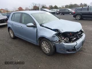 ✅ 2011 Volkswagen Golf • VIN: WVWDB7AJ7BW042404 • Lot: 43582475. Wystawiony na IAAI z przebiegiem 162 488 mil. Bezpłatny archiwum sprzedaży aukcyjnych z USA i szczegółowy raport historii pojazdu na DreamBid. Zdjęcie 1.