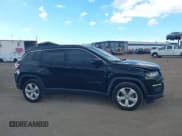 ✅ 2019 Jeep Compass Latitude • VIN: 3C4NJCBB7KT614195 • Lot: 43429260. Wystawiony na IAAI z przebiegiem 133 313 mil. Bezpłatny archiwum sprzedaży aukcyjnych z USA i szczegółowy raport historii pojazdu na DreamBid. Zdjęcie 13.