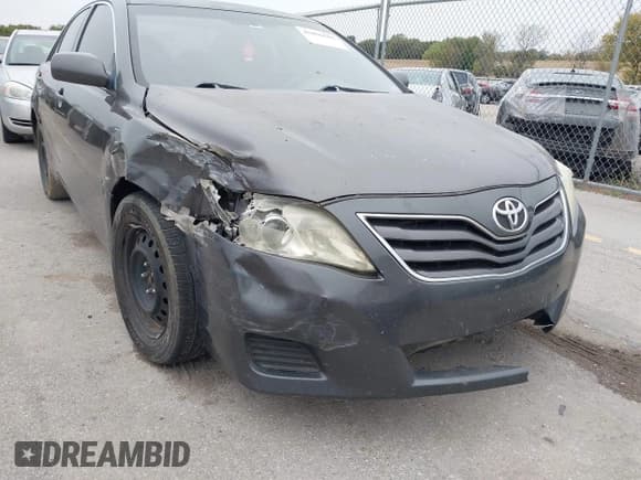 ✅ 2010 Toyota Camry LE • VIN: 4T4BF3EK3AR009368 • Lot: 43456544. Wystawiony na IAAI z przebiegiem 244 883 mil. Bezpłatny archiwum sprzedaży aukcyjnych z USA i szczegółowy raport historii pojazdu na DreamBid. Zdjęcie 6.