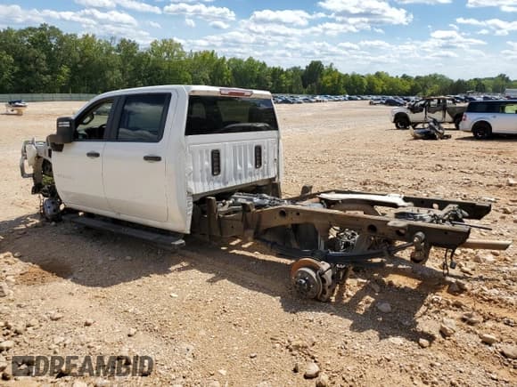 ✅ 2020 Chevrolet Silverado 2500HD Work Truck • VIN: 1GC4WLE75LF157550 • Lot: 70828935. Listed on Copart with Not provided. Free auction sales archive from the USA and detailed vehicle history report at DreamBid. Image 2.