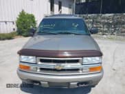 ✅ 2001 Chevrolet Blazer LT • VIN: 1GNDT13WX12214103 • Lot: 42939139. Wystawiony na IAAI z przebiegiem 54 848 mil. Bezpłatny archiwum sprzedaży aukcyjnych z USA i szczegółowy raport historii pojazdu na DreamBid. Zdjęcie 6.