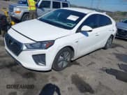 ✅ 2020 Hyundai Ioniq Blue • VIN: KMHC65LC4LU212634 • Lot: 41784149. Wystawiony na IAAI z przebiegiem 124 742 mil. Bezpłatny archiwum sprzedaży aukcyjnych z USA i szczegółowy raport historii pojazdu na DreamBid. Zdjęcie 2.
