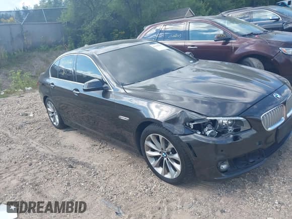 ✅ 2014 BMW 5 Series 528i xDrive • VIN: WBA5A7C56ED613837 • Лот: 43106483. Опубликован ранее на IAAI с пробегом 161 185 миль. Бесплатный доступ к архиву аукционных продаж из США и подробный отчёт об истории автомобиля на DreamBid. Изображение 1.