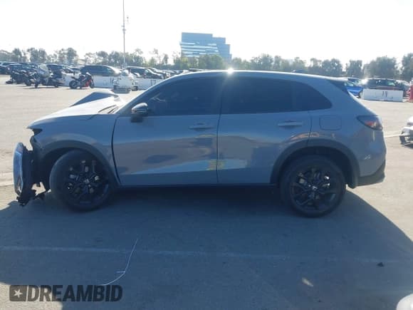 ✅ 2024 Honda HR-V Sport • VIN: 3CZRZ1H5XRM721093 • Лот: 41128550. Опубликован ранее на IAAI с пробегом 22 496 миль. Бесплатный доступ к архиву аукционных продаж из США и подробный отчёт об истории автомобиля на DreamBid. Изображение 13.