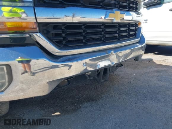 ✅ 2017 Chevrolet Silverado 1500 LT • VIN: 3GCPCREC1HG382849 • Лот: 43607589. Опубликован ранее на IAAI с пробегом 141 712 миль. Бесплатный доступ к архиву аукционных продаж из США и подробный отчёт об истории автомобиля на DreamBid. Изображение 6.