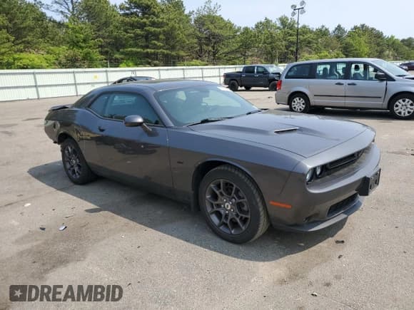 ✅ 2018 Dodge Challenger GT • VIN: 2C3CDZGG9JH155589 • Lot: 52983173. Wystawiony na Copart z przebiegiem 34 360 mil. Bezpłatny archiwum sprzedaży aukcyjnych z USA i szczegółowy raport historii pojazdu na DreamBid. Zdjęcie 4.