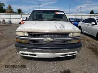 ✅ 2000 Chevrolet Silverado 1500 LS • VIN: 2GCEC19T4Y1252415 • Lot: 72222574. Wystawiony na Copart z przebiegiem 268 791 mil mil. Skorzystaj z bezpłatnego archiwum sprzedaży aukcyjnych z USA i zobacz szczegółowy raport historii pojazdu na DreamBid. Zdjęcie 5.