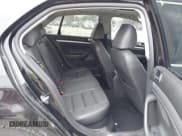 ✅ 2009 Volkswagen Jetta SE • VIN: 3VWRM71K49M097215 • Lot: 43673887. Listed on IAAI with 128,098 mi. Free auction sales archive from the USA and detailed vehicle history report at DreamBid. Image 8.