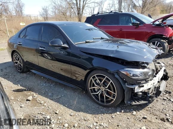 ✅ 2024 Mercedes-Benz C 300 • VIN: W1KAF4GBXRR231973 • Lot: 53315435. Wystawiony na Copart z przebiegiem 3 291 mil. Bezpłatny archiwum sprzedaży aukcyjnych z USA i szczegółowy raport historii pojazdu na DreamBid. Zdjęcie 4.