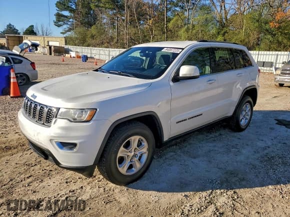 ✅ 2017 Jeep Grand Cherokee Altitude • VIN: 1C4RJFAG8HC882077 • Lot: 94067225. Listed on Copart with 178,157 mi. Free auction sales archive from the USA and detailed vehicle history report at DreamBid. Image 1.
