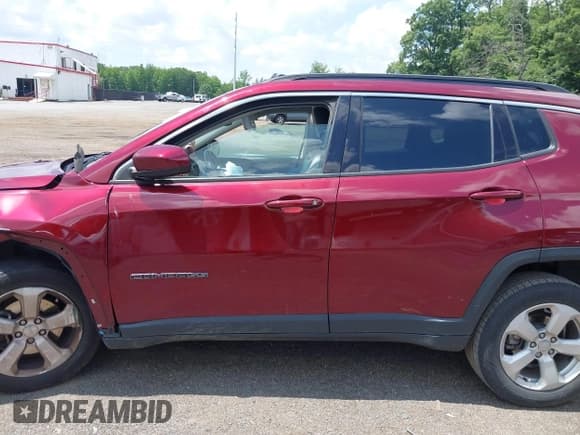 ✅ 2021 Jeep Compass Altitude • VIN: 3C4NJDBB5MT547377 • Lot: 42650103. Listed on IAAI with Not provided. Free auction sales archive from the USA and detailed vehicle history report at DreamBid. Image 14.