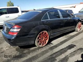 ✅ 2009 Mercedes-Benz S 550 • VIN: WDDNG71XX9A247805 • Лот: 91491425. Опубликован ранее на Copart с пробегом 164 017 миль. Бесплатный доступ к архиву аукционных продаж из США и подробный отчёт об истории автомобиля на DreamBid. Изображение 3.