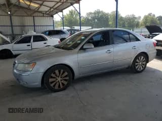 ✅ 2010 Hyundai Sonata Limited • VIN: 5NPEU4AF3AH578358 • Лот: 71171135. Опубликован ранее на Copart с пробегом 241 131 миль. Бесплатный доступ к архиву аукционных продаж из США и подробный отчёт об истории автомобиля на DreamBid. Изображение 1.