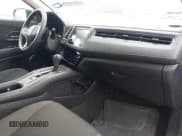 ✅ 2022 Honda HR-V EX • VIN: 3CZRU5H5XNM717965 • Лот: 42502114. Опубликован ранее на IAAI с пробегом 71 192 миль. Бесплатный доступ к архиву аукционных продаж из США и подробный отчёт об истории автомобиля на DreamBid. Изображение 5.