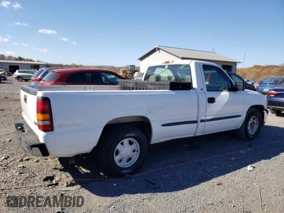 ✅ 2000 GMC Sierra 1500 SL • VIN: 1GTEC14W5YE256697 • Lot: 78474714. Listed on Copart with 270,859 mi. Free auction sales archive from the USA and detailed vehicle history report at DreamBid. Image 3.
