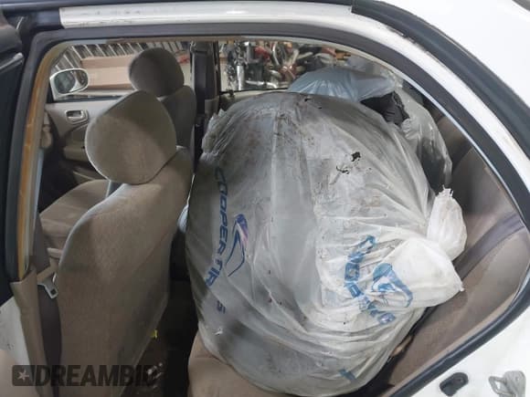 ✅ 2001 Toyota Corolla CE • VIN: 2T1BR12E11C473152 • Lot: 43143705. Wystawiony na IAAI z przebiegiem 228 854 mil. Bezpłatny archiwum sprzedaży aukcyjnych z USA i szczegółowy raport historii pojazdu na DreamBid. Zdjęcie 12.