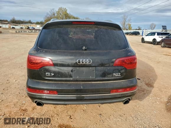 ✅ 2015 Audi Q7 Premium Plus • VIN: WA1LGAFE8FD009767 • Lot: 94383015. Wystawiony na Copart z przebiegiem 133 730 mil. Bezpłatny archiwum sprzedaży aukcyjnych z USA i szczegółowy raport historii pojazdu na DreamBid. Zdjęcie 6.