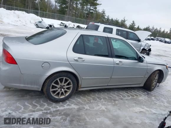 ✅ 2007 Saab 9-5 Aero • VIN: YS3EH45GX73517528 • Лот: 41581993. Опубликован ранее на IAAI с пробегом 167 774 миль. Бесплатный доступ к архиву аукционных продаж из США и подробный отчёт об истории автомобиля на DreamBid. Изображение 14.