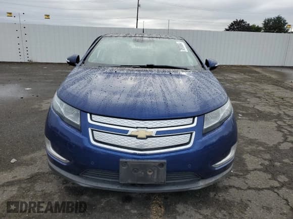 ✅ 2012 Chevrolet Volt • VIN: 1G1RD6E48CU116384 • Lot: 70930864. Wystawiony na Copart z przebiegiem 102 108 mil. Bezpłatny archiwum sprzedaży aukcyjnych z USA i szczegółowy raport historii pojazdu na DreamBid. Zdjęcie 5.