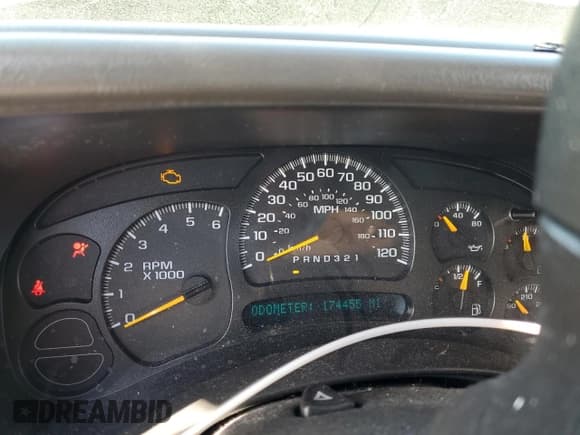 ✅ 2006 Chevrolet Silverado 1500 Work Truck • VIN: 2GCEC19Z761274653 • Lot: 88318865. Listed on Copart with 174,455 mi. Free auction sales archive from the USA and detailed vehicle history report at DreamBid. Image 9.