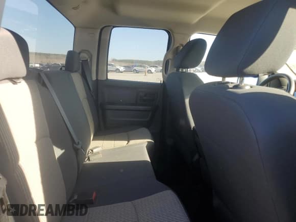 ✅ 2009 Dodge 1500 ST • VIN: 1D3HB18P19S754442 • Lot: 46616935. Wystawiony na Copart z przebiegiem 189 749 mil. Bezpłatny archiwum sprzedaży aukcyjnych z USA i szczegółowy raport historii pojazdu na DreamBid. Zdjęcie 11.