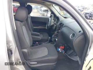 ✅ 2011 Chevrolet HHR 1LT • VIN: 3GNBABFW5BS502390 • Lot: 42081093. Listed on IAAI with 139,883 mi. Free auction sales archive from the USA and detailed vehicle history report at DreamBid. Image 5.