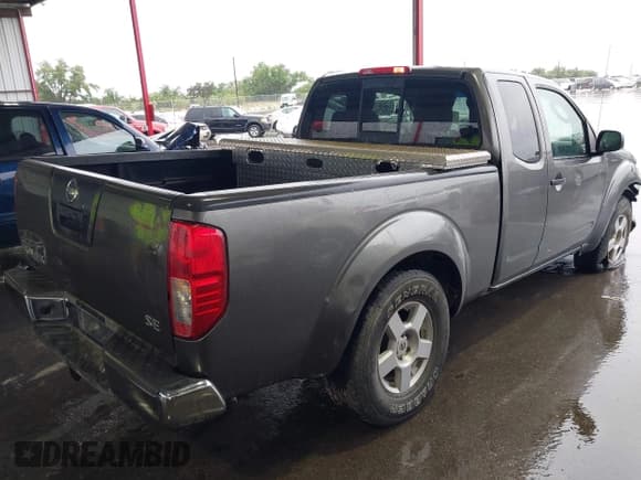 ✅ 2008 Nissan Frontier SE • VIN: 1N6AD06U78C444521 • Lot: 42177645. Listed on IAAI with 122,198 mi. Free auction sales archive from the USA and detailed vehicle history report at DreamBid. Image 4.