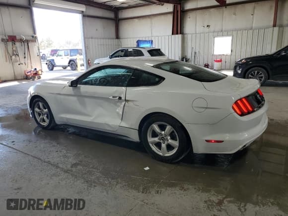 ✅ 2015 Ford Mustang V6 • VIN: 1FA6P8AM5F5308238 • Lot: 90445635. Listed on Copart with 67,040 mi. Free auction sales archive from the USA and detailed vehicle history report at DreamBid. Image 2.