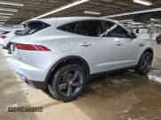 ✅ 2020 Jaguar E-Pace SE • VIN: SADFP2FXXL1Z88929 • Lot: 61388455. Wystawiony na Copart z przebiegiem 62 062 mil. Bezpłatny archiwum sprzedaży aukcyjnych z USA i szczegółowy raport historii pojazdu na DreamBid. Zdjęcie 3.