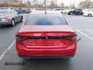 ✅ 2024 Honda Accord EX • VIN: 1HGCY1F3XRA014655 • Lot: 43808420. Wystawiony na IAAI z przebiegiem 12 552 mil. Bezpłatny archiwum sprzedaży aukcyjnych z USA i szczegółowy raport historii pojazdu na DreamBid. Zdjęcie 16.