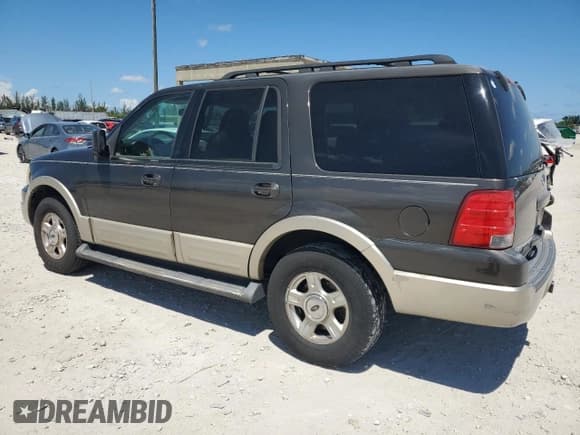 ✅ 2006 Ford Expedition Eddie Bauer • VIN: 1FMPU17566LA46512 • Лот: 69442295. Опубликован ранее на Copart с пробегом 156 290 миль. Бесплатный доступ к архиву аукционных продаж из США и подробный отчёт об истории автомобиля на DreamBid. Изображение 2.