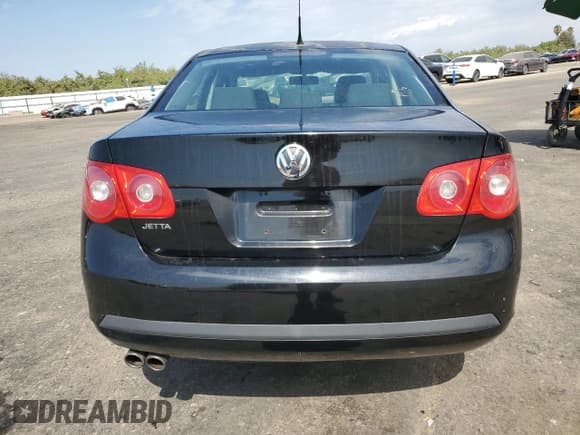 ✅ 2007 Volkswagen Jetta • VIN: 3VWGG71K17M123832 • Лот: 70483545. Опубликован ранее на Copart с пробегом 164 880 миль. Бесплатный доступ к архиву аукционных продаж из США и подробный отчёт об истории автомобиля на DreamBid. Изображение 6.