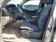 ✅ 2006 Toyota 4Runner SR5 • VIN: JTEZT14R568008775 • Лот: 54732425. Опубликован ранее на Copart с пробегом 332 430 миль. Бесплатный доступ к архиву аукционных продаж из США и подробный отчёт об истории автомобиля на DreamBid. Изображение 7.