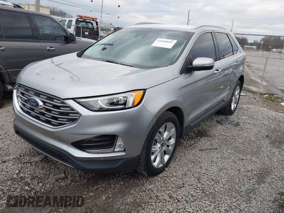 ✅ 2020 Ford Edge Titanium • VIN: 2FMPK3K92LBA30587 • Lot: 43918602. Wystawiony na IAAI z przebiegiem 124 739 mil. Bezpłatny archiwum sprzedaży aukcyjnych z USA i szczegółowy raport historii pojazdu na DreamBid. Zdjęcie 17.