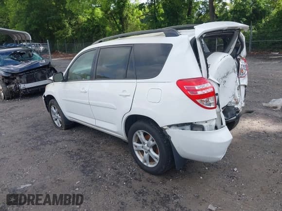 ✅ 2012 Toyota RAV4 • VIN: 2T3BF4DV9CW194516 • Лот: 42253984. Опубликован ранее на IAAI с пробегом 226 923 миль. Бесплатный доступ к архиву аукционных продаж из США и подробный отчёт об истории автомобиля на DreamBid. Изображение 3.