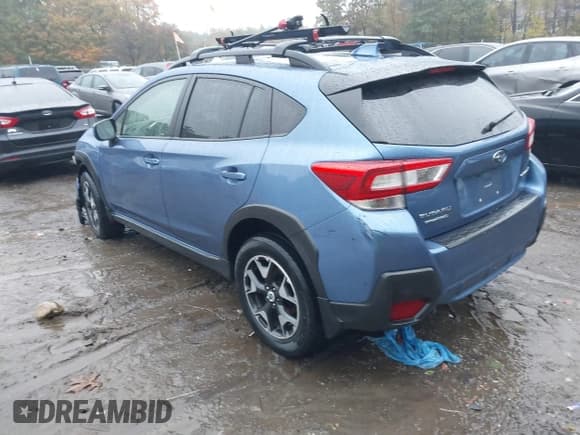 ✅ 2018 Subaru Crosstrek Premium • VIN: JF2GTABC5JH288864 • Lot: 43433817. Wystawiony na IAAI z przebiegiem 181 057 mil. Bezpłatny archiwum sprzedaży aukcyjnych z USA i szczegółowy raport historii pojazdu na DreamBid. Zdjęcie 3.