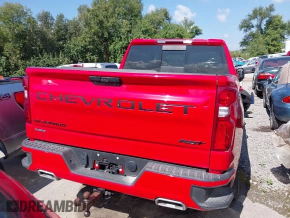 ✅ 2022 Chevrolet Silverado 1500 RST • VIN: 1GCUYEED5NZ131690 • Лот: 37353243. Опубликован ранее на IAAI с пробегом 11 938 миль. Бесплатный доступ к архиву аукционных продаж из США и подробный отчёт об истории автомобиля на DreamBid. Изображение 17.