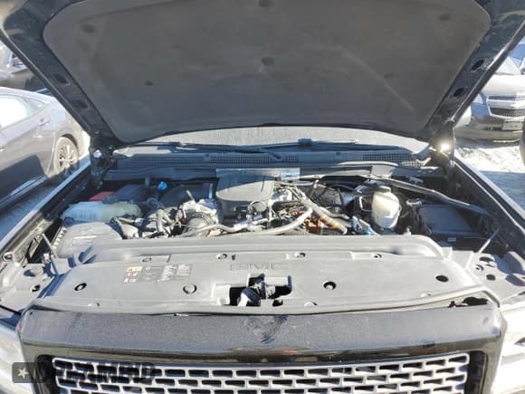 ✅ 2015 GMC Sierra 3500HD Denali • VIN: 1GT424E89FF605139 • Lot: 76071644. Wystawiony na Copart z przebiegiem 106 318 mil. Bezpłatny archiwum sprzedaży aukcyjnych z USA i szczegółowy raport historii pojazdu na DreamBid. Zdjęcie 11.