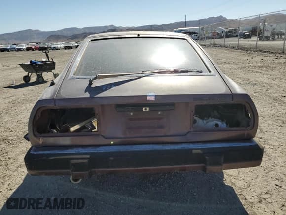 ✅ 1983 Datsun 280ZX • VIN: JN1HZ04S8DX568629 • Лот: 71850514. Опубликован ранее на Copart с пробегом Не указан. Бесплатный доступ к архиву аукционных продаж из США и подробный отчёт об истории автомобиля на DreamBid. Изображение 6.