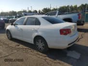 ✅ 2007 Volkswagen Jetta Wolfsburg Edition • VIN: 3VWEF81K37M067344 • Лот: 68866265. Опубликован ранее на Copart с пробегом 122 228 миль. Бесплатный доступ к архиву аукционных продаж из США и подробный отчёт об истории автомобиля на DreamBid. Изображение 2.