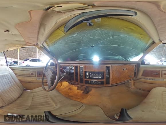 ✅ 1985 Buick Riviera • VIN: 1G4EZ57Y6FE407347 • Лот: 58836105. Опубликован ранее на Copart с пробегом 25 206 миль. Бесплатный доступ к архиву аукционных продаж из США и подробный отчёт об истории автомобиля на DreamBid. Изображение 14.