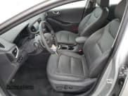 ✅ 2019 Hyundai Ioniq Limited • VIN: KMHC75LD9KU172927 • Lot: 42393255. Wystawiony na Copart z przebiegiem 68 694 mil. Bezpłatny archiwum sprzedaży aukcyjnych z USA i szczegółowy raport historii pojazdu na DreamBid. Zdjęcie 7.