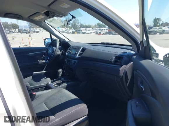 ✅ 2018 Honda Ridgeline Sport • VIN: 5FPYK2F11JB000253 • Лот: 43243053. Опубликован ранее на IAAI с пробегом 45 512 миль. Бесплатный доступ к архиву аукционных продаж из США и подробный отчёт об истории автомобиля на DreamBid. Изображение 5.