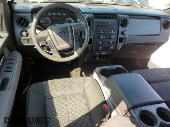 ✅ 2014 Ford F-150 XL • VIN: 1FTEX1EM2EKF44448 • Lot: 50102295. Wystawiony na Copart z przebiegiem 140 239 mil. Bezpłatny archiwum sprzedaży aukcyjnych z USA i szczegółowy raport historii pojazdu na DreamBid. Zdjęcie 8.