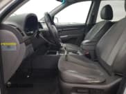 ✅ 2012 Hyundai Santa Fe SE • VIN: 5XYZHDAG7CG108357 • Lot: 85287084. Listed on Copart with 162,684 mi. Free auction sales archive from the USA and detailed vehicle history report at DreamBid. Image 7.